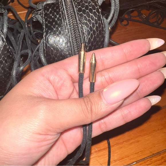 Catwalk Connection lace up heels - Picture 5 of 8